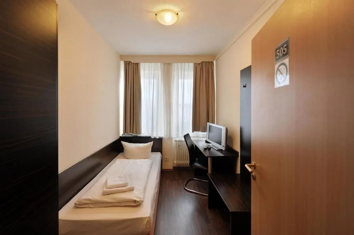 Fair Hotel Frankfurt - An der Messe