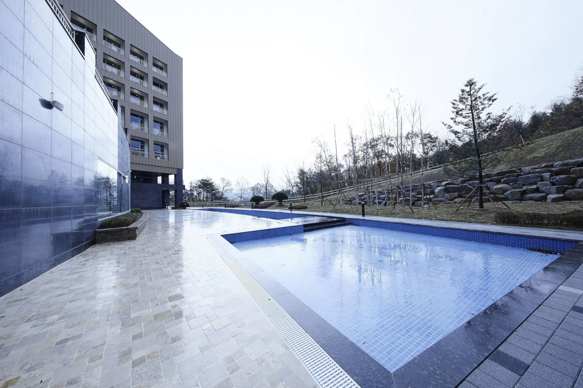 Ramada Hotel & Suites by Wyndham Gangwon Pyeongchang