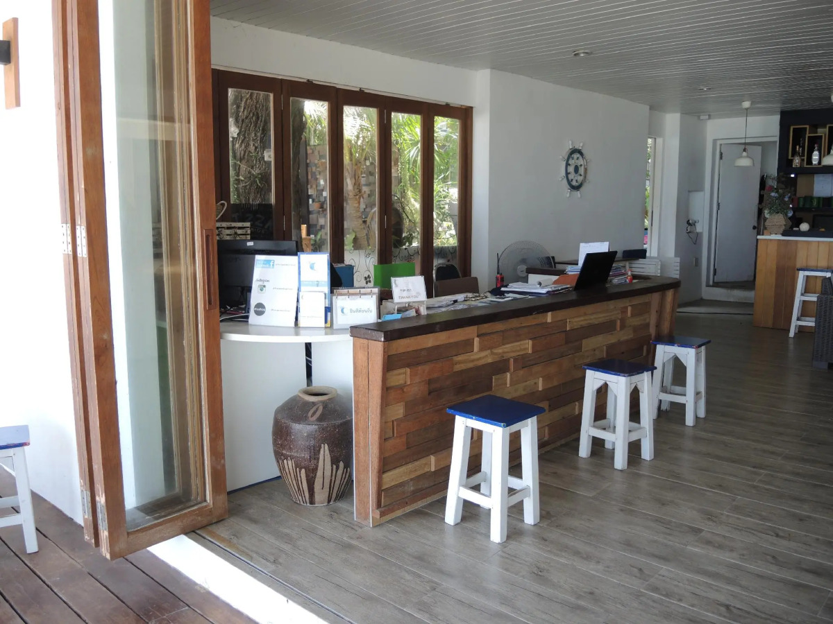 The C Samet Beach Resort