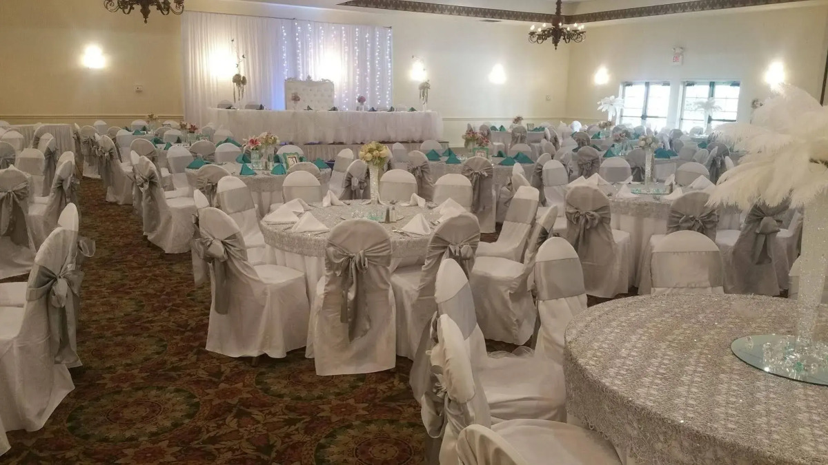 Legacy Resort Hotel & Spa