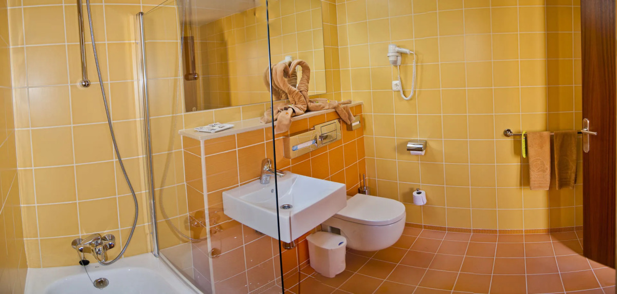 SBH Monica Beach Hotel