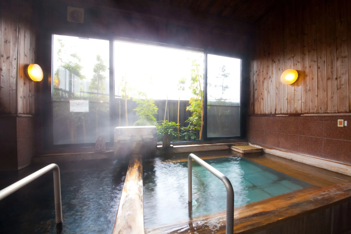 Yufuin Yawaraginosato Yadoya