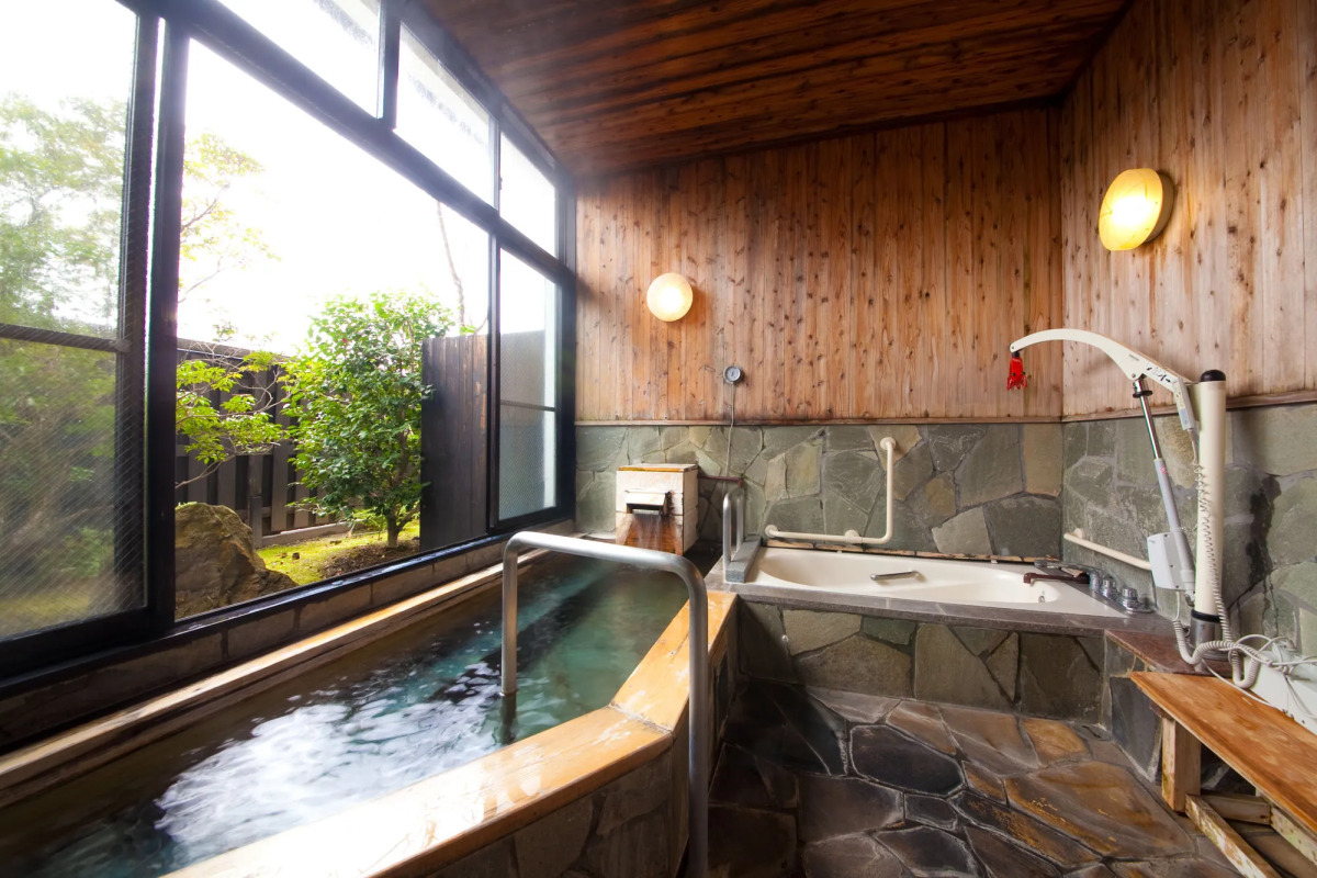 Yufuin Yawaraginosato Yadoya