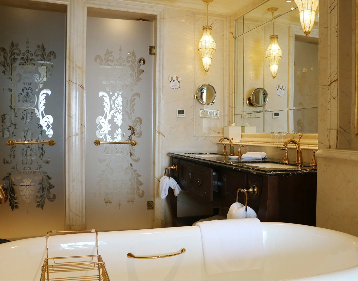 The Castle Hotel, a Luxury Collection Hotel, Dalian