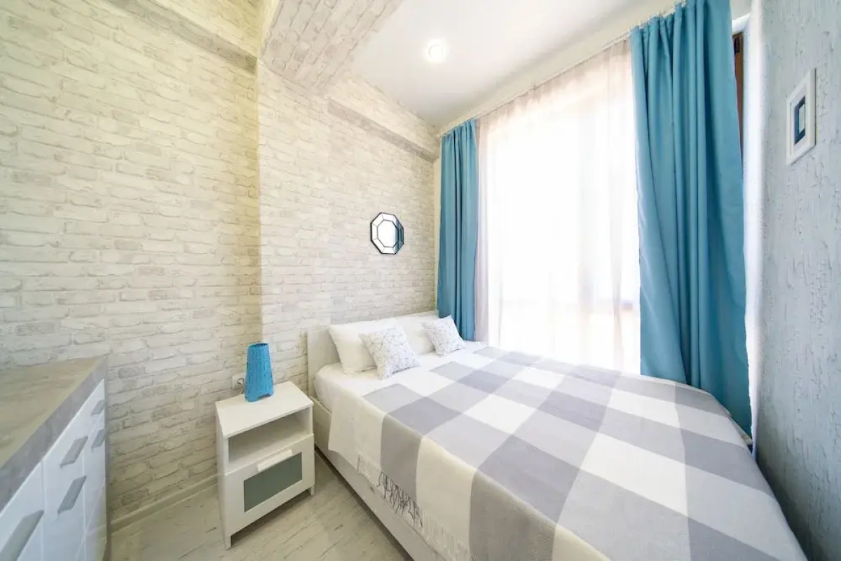 Апартаменты More, ул. Турчинского, 19А-2