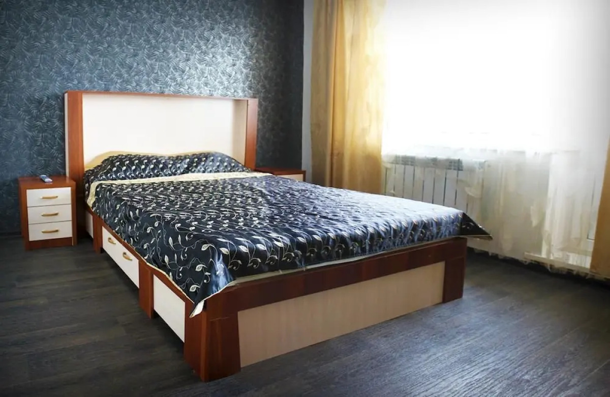 Dobrye Sutki Apartment on Mukhacheva 250