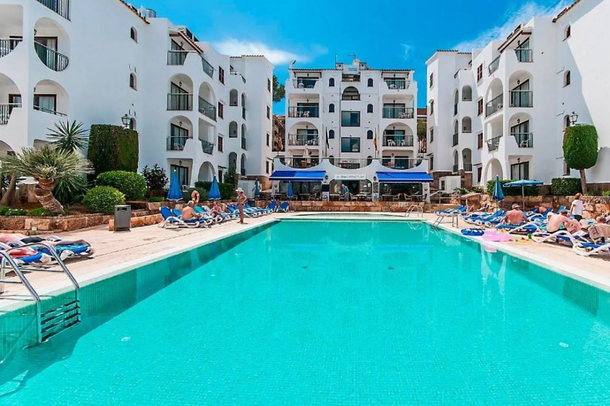 Flipflop Surfing Playa Apartments