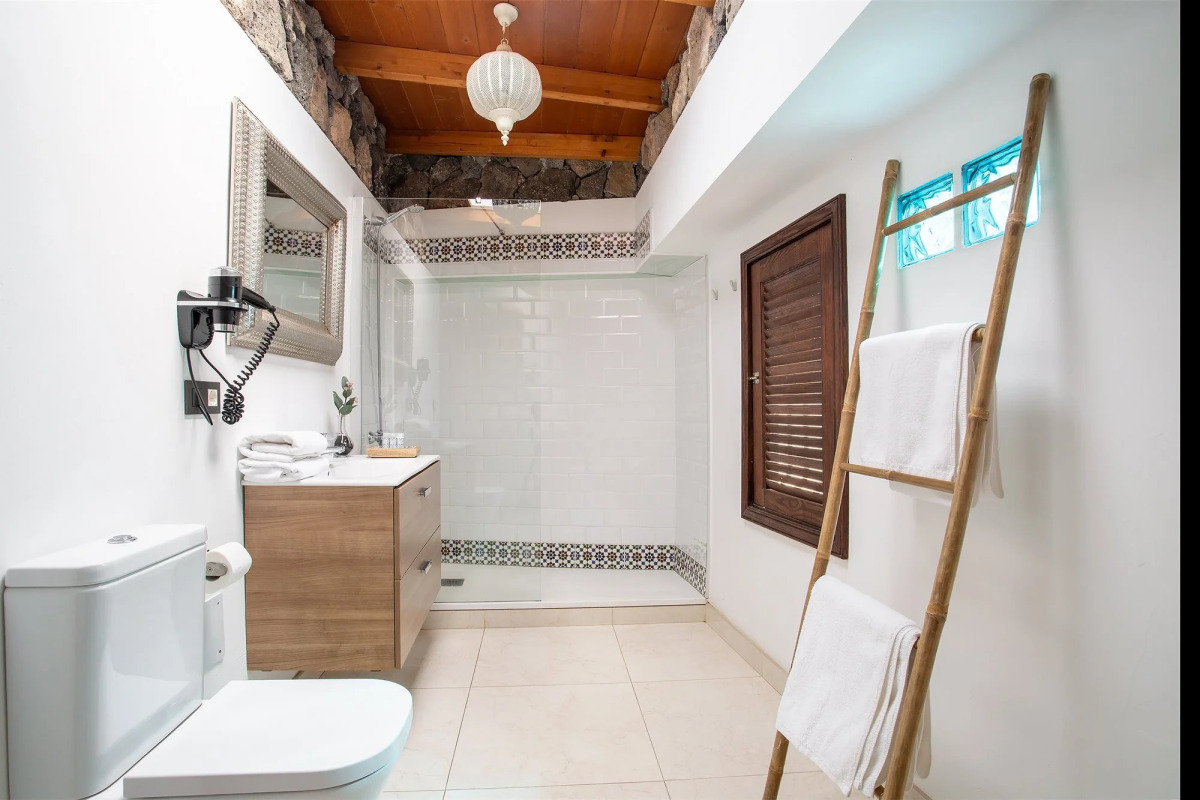 Aparta-Suite El Charco