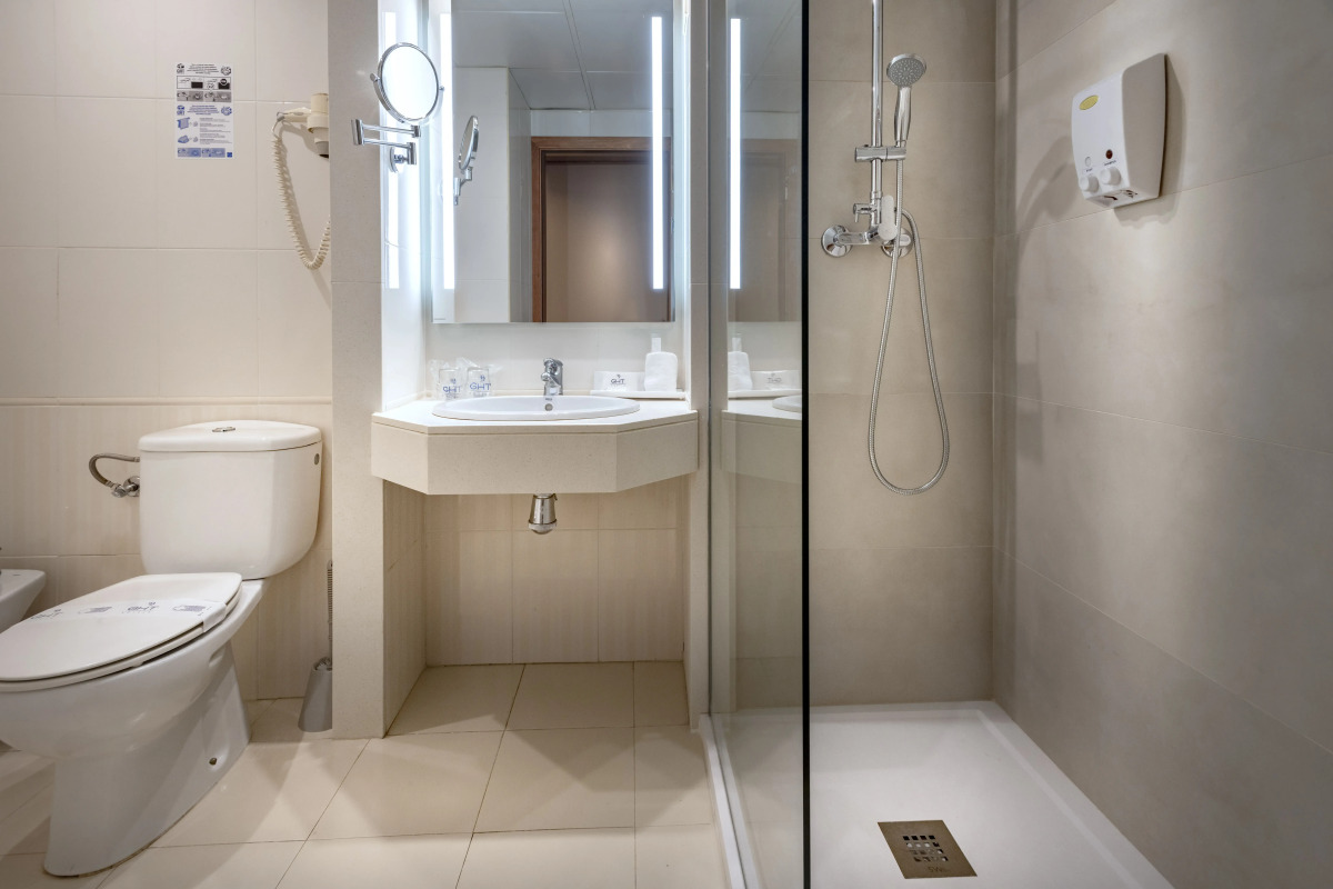 Hotel GHT Oasis Tossa & Spa