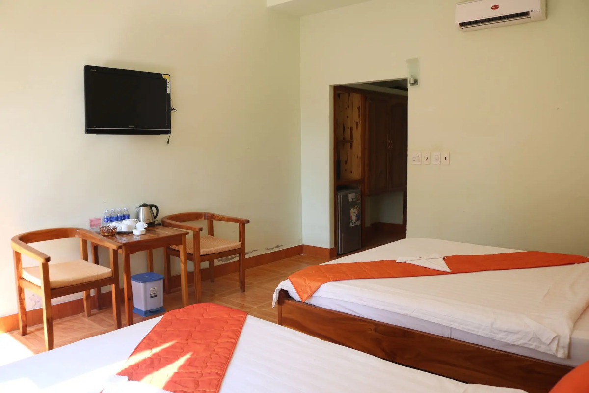 Sunrise Village Hotel