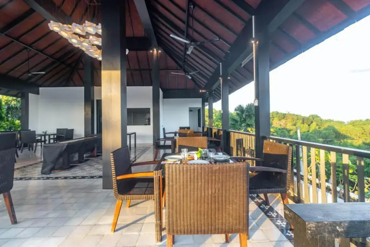 Surya Melasti Beach Villa