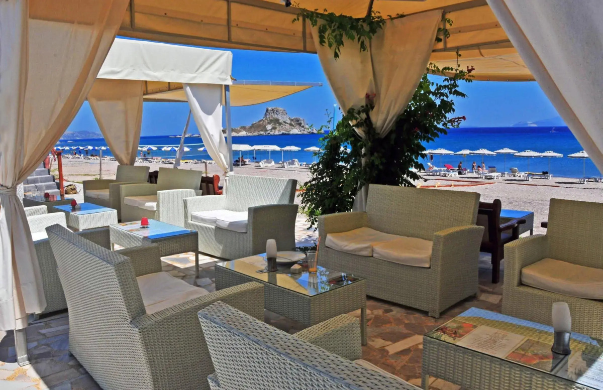 Sacallis Inn Beach Hotel