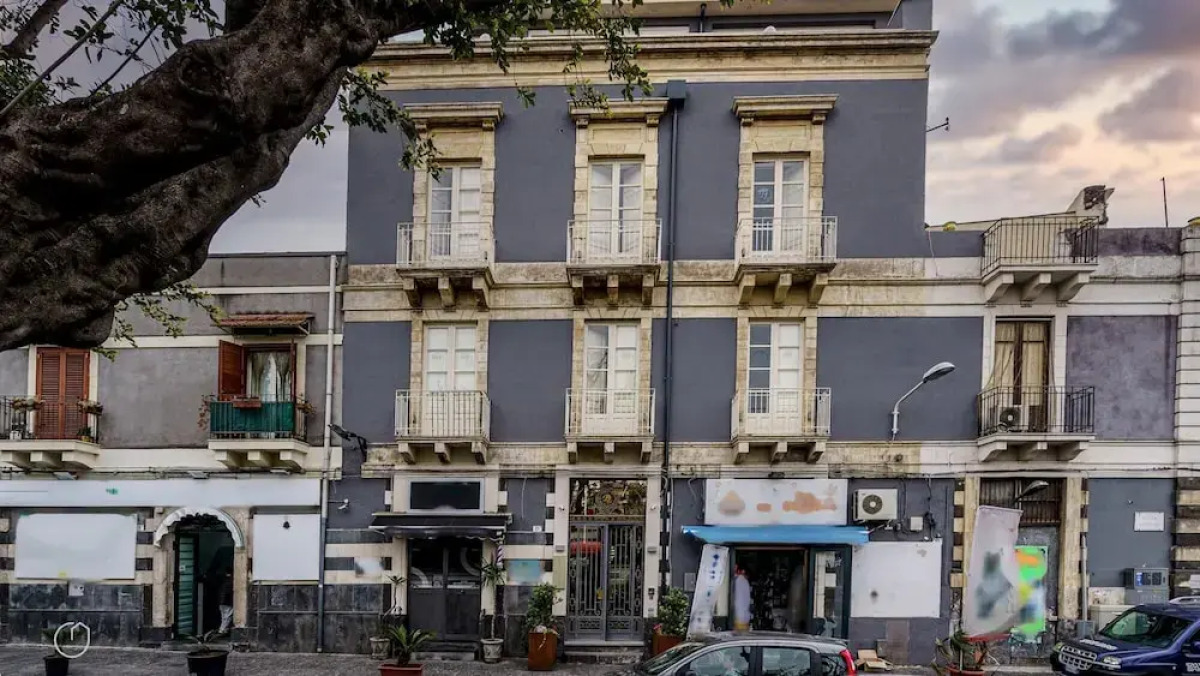 Italianway - Palazzo Nouveau - Floralia