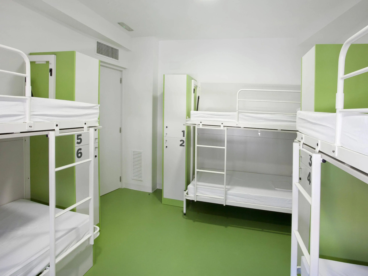 Sant Jordi Hostels Gracia