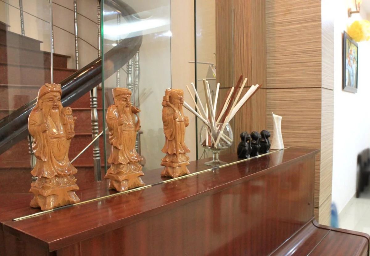 The Alley Saigon Hotel