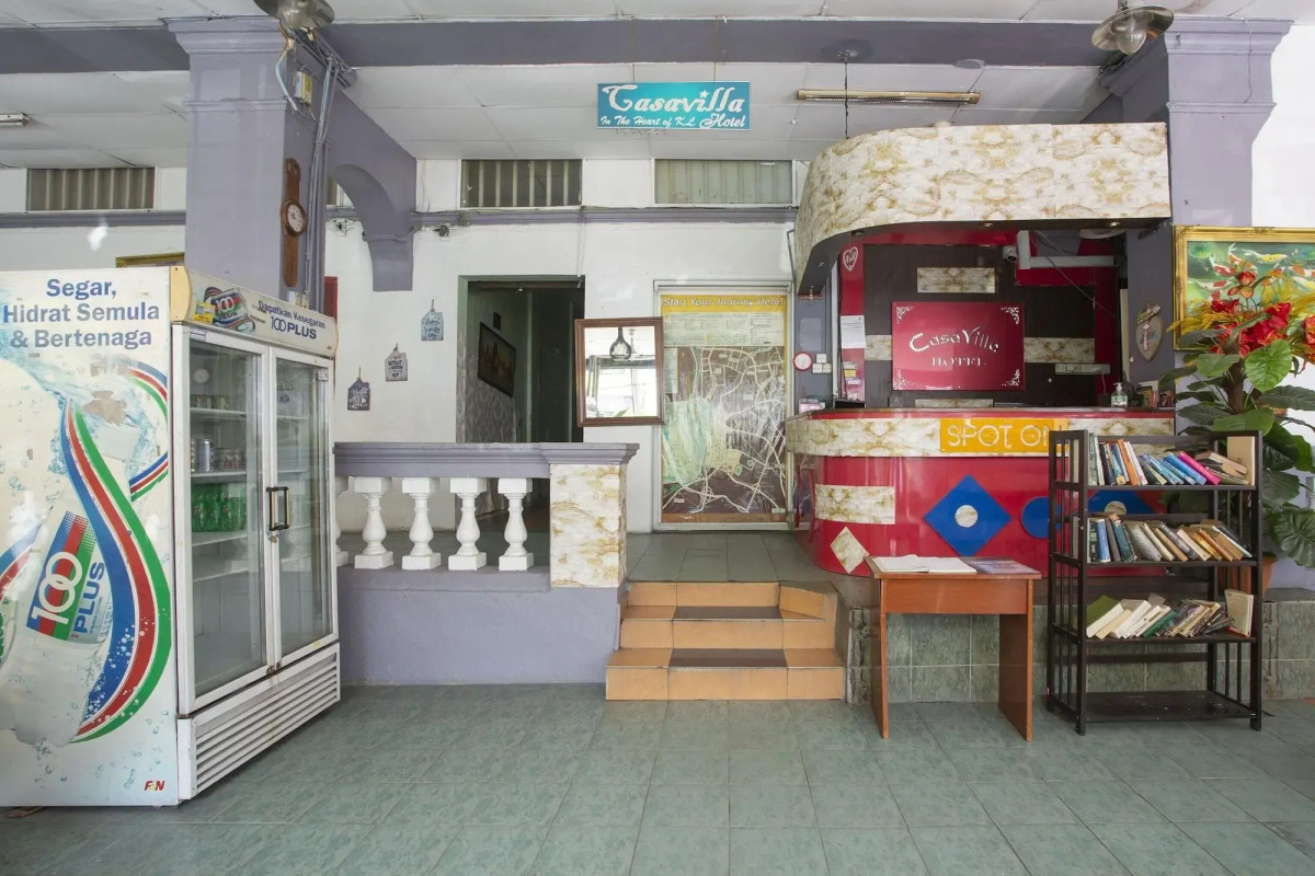 SPOT ON 90137 Casavilla Hotel Pudu