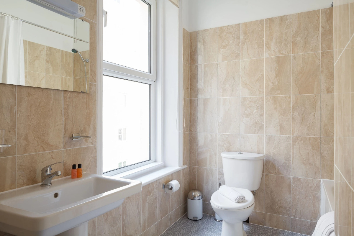 Pearl and Pebbles Hotel