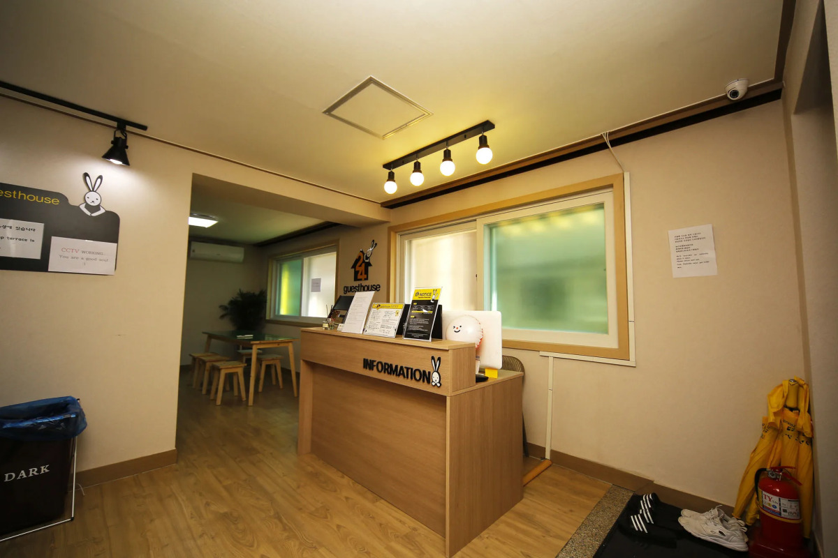 24 Guesthouse Seoul Cheongryangri