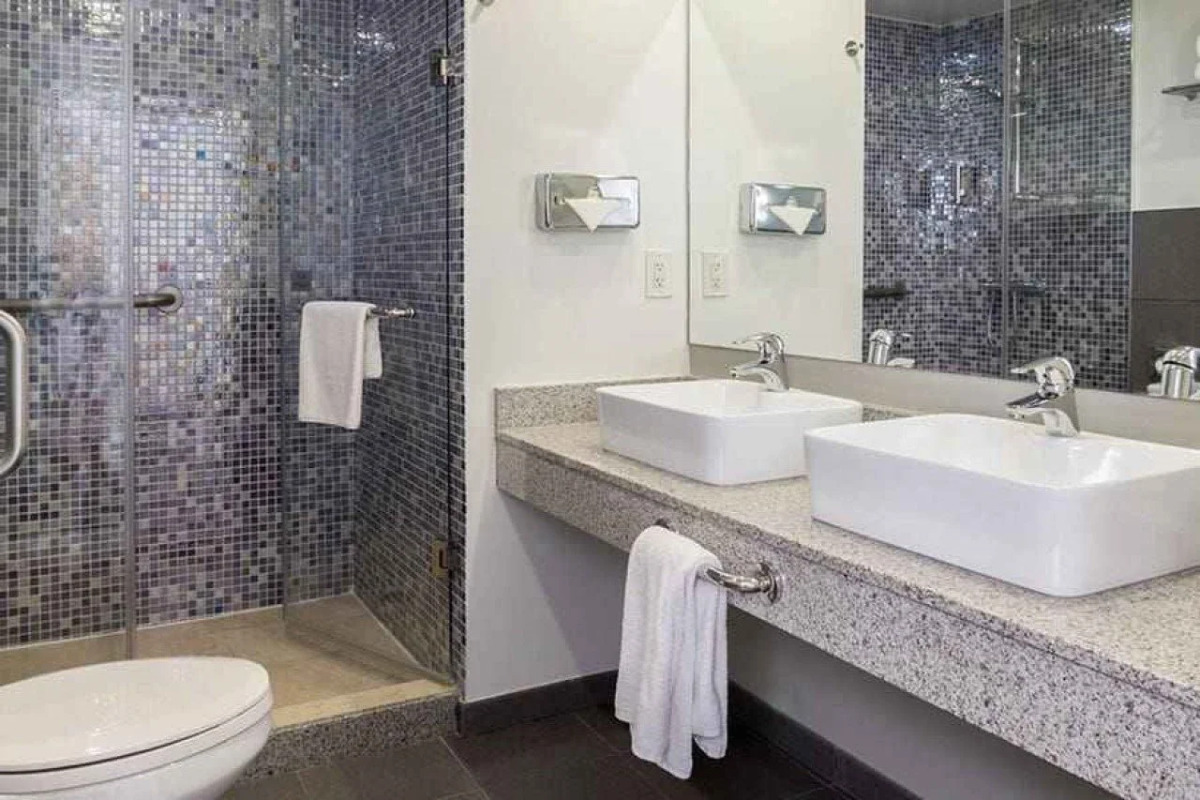 Hotel Riu Plaza Miami Beach