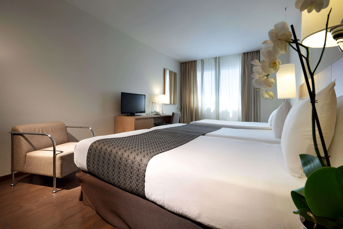 Отель Eurostars Lucentum