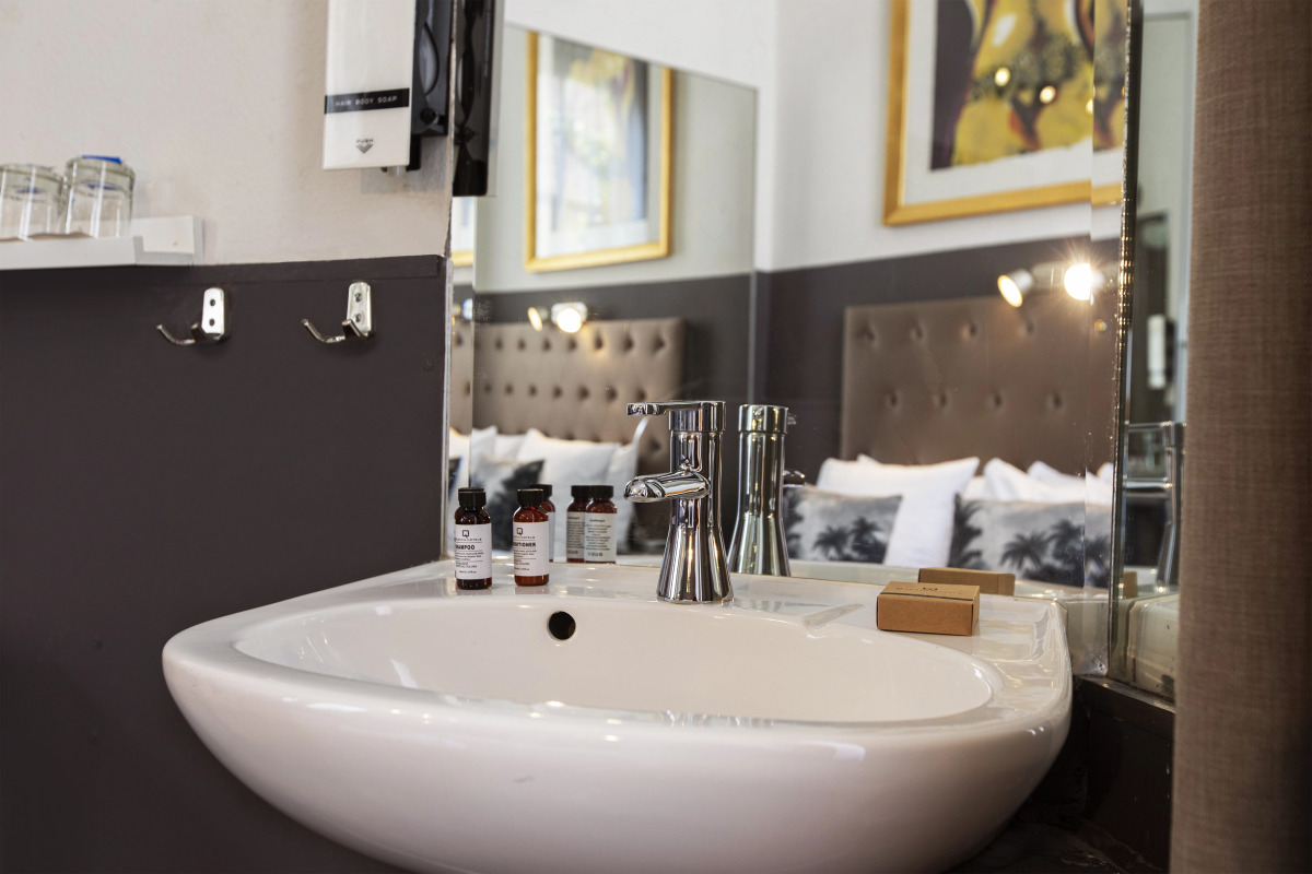 Quentin Amsterdam Hotel