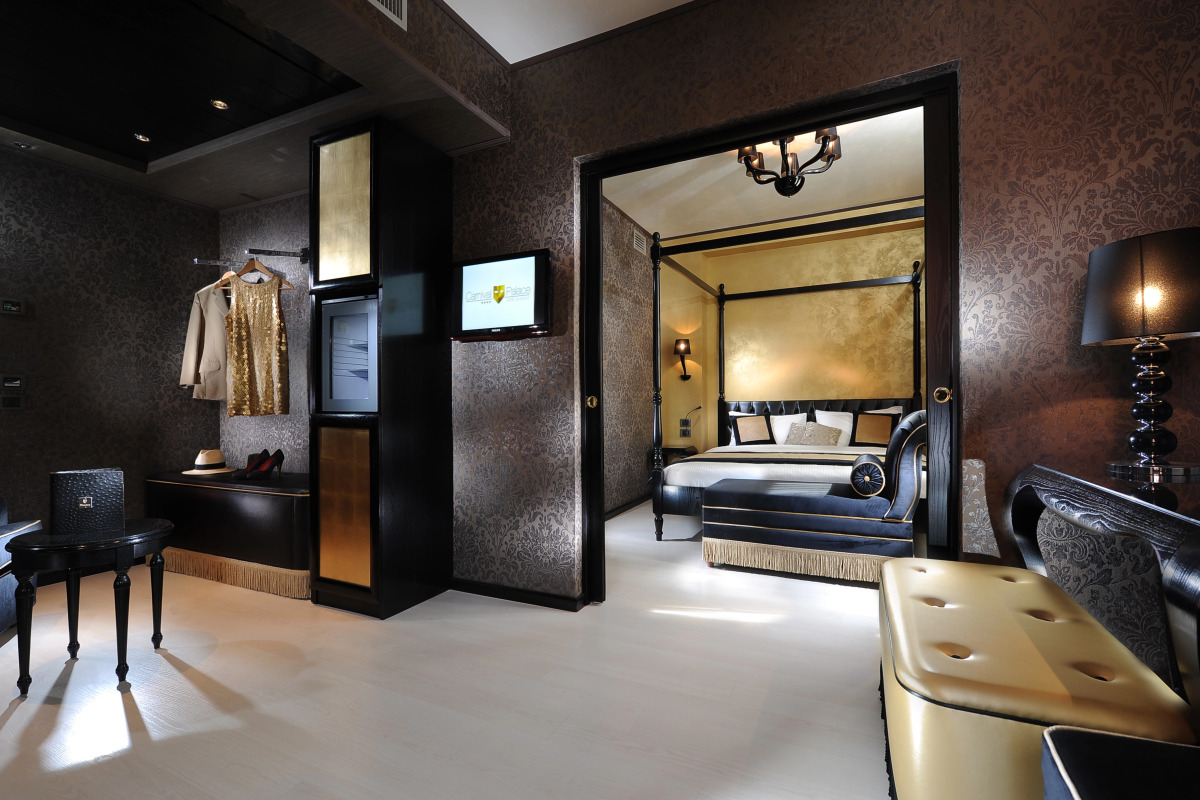 Carnival Palace Hotel