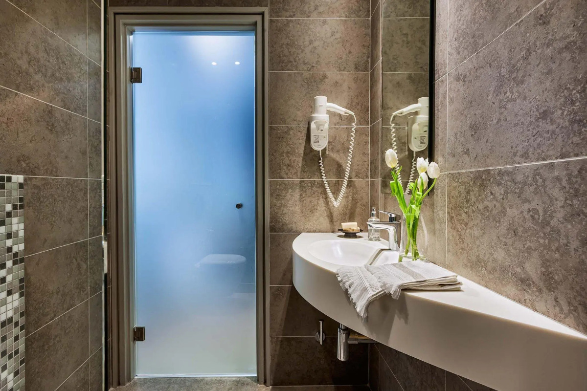 Ammon Zeus Luxury Beach Hotel