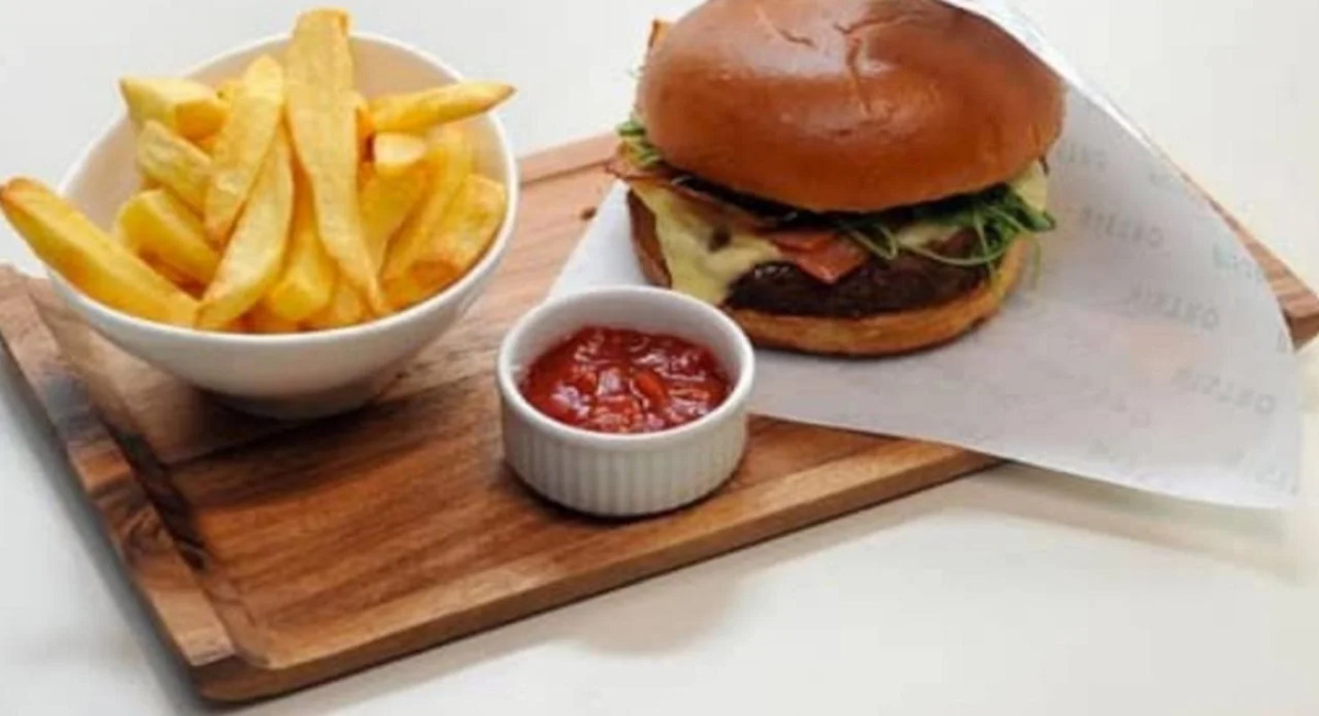 Devonshire House Hotel