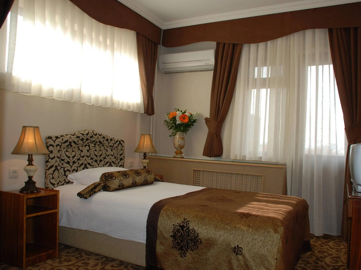 Hotel Mithat