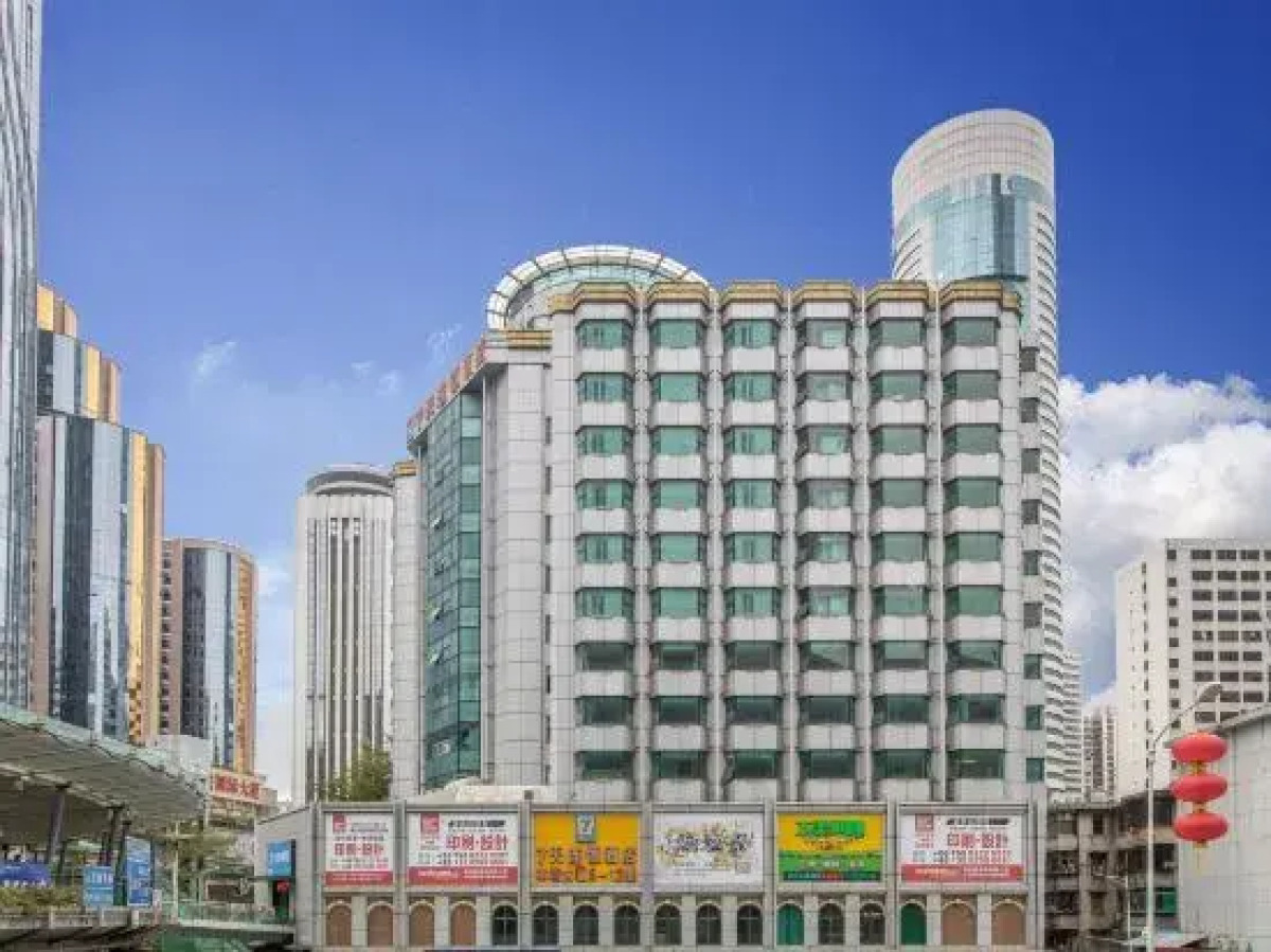 7 Days Inn (Shenzhen Luohu Port Dongmen Old Street Branch)