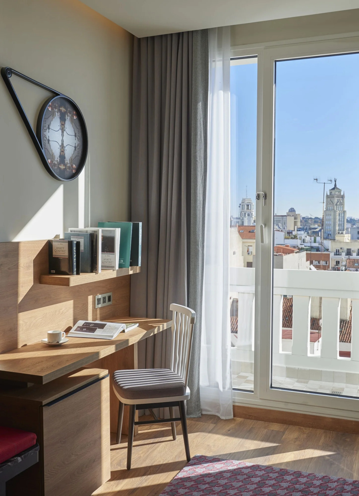Отель Hyatt Centric Gran Via Madrid
