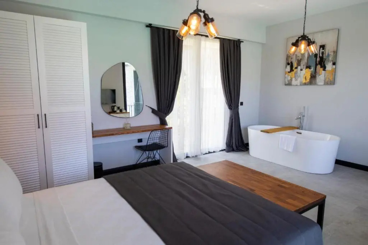 Primus Alacati Adult Only