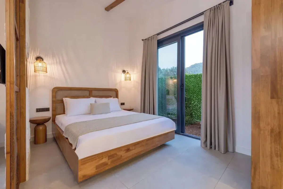 Rota Kilidonia Karaöz Suites&Villas