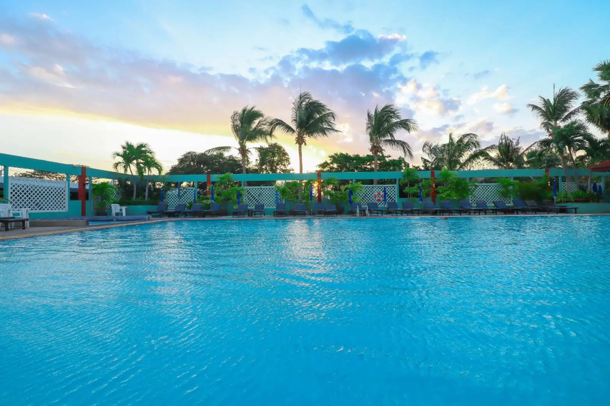 Hua Hin Grand Hotel And Plaza