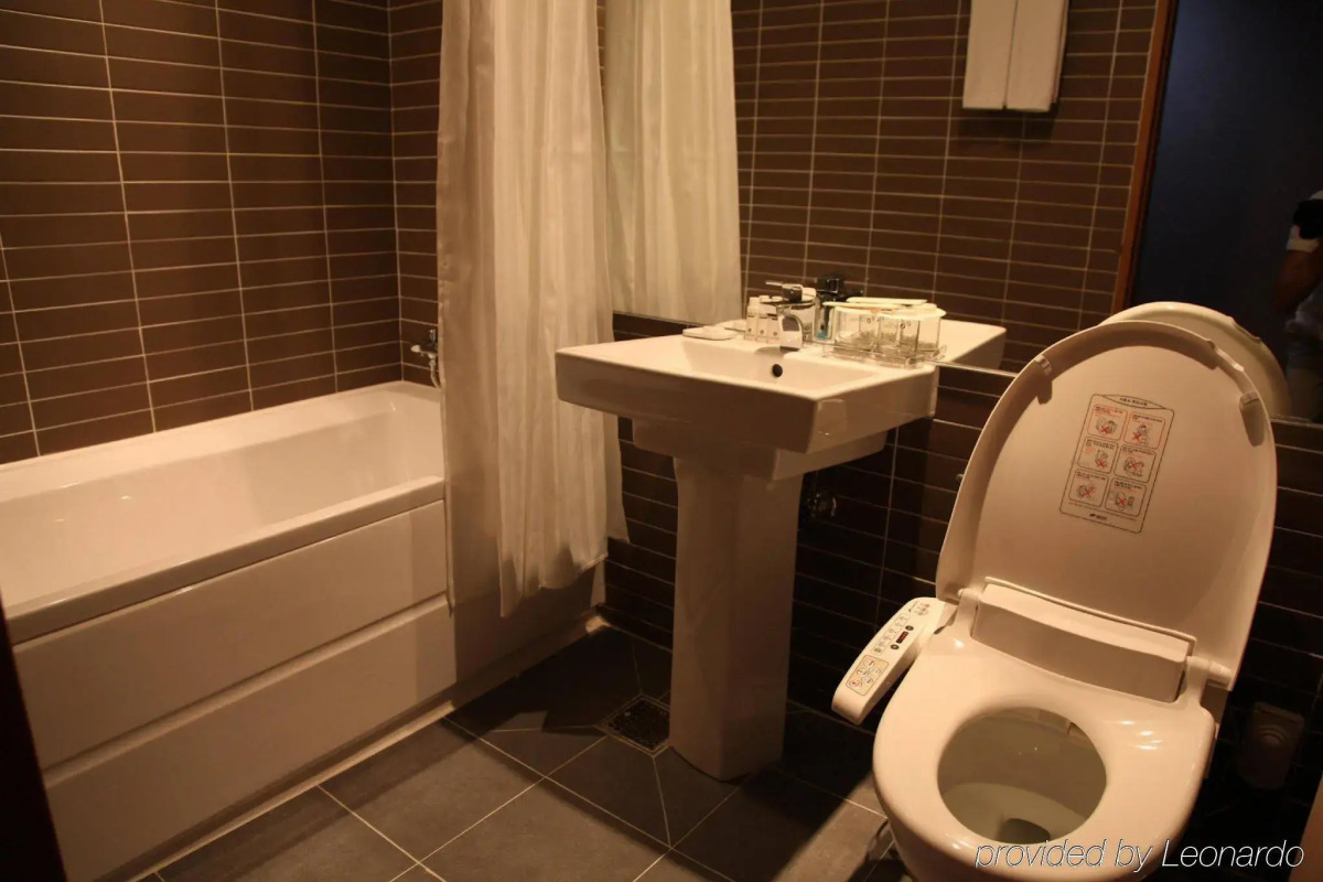 Hotel Skypark Myeongdong I