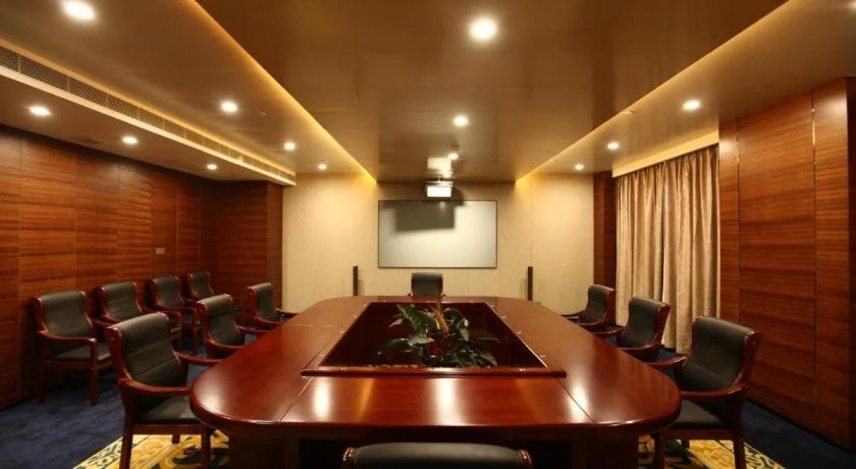 Longyue International Hotel