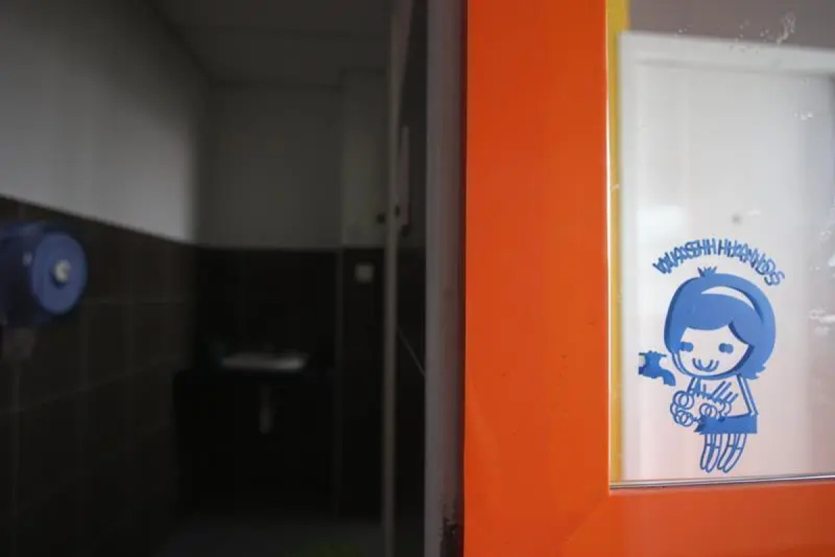 Warm Blanket Hotel - Hostel