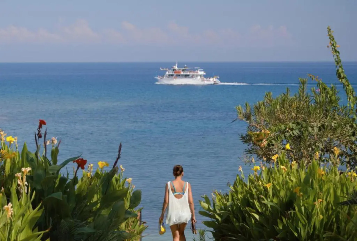 Crystal Springs Beach Hotel