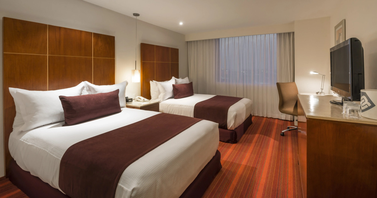 Отель Camino Real Aeropuerto Mexico