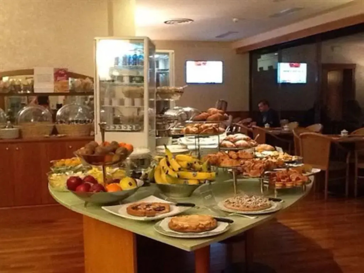 Hotel Excelsior Magenta