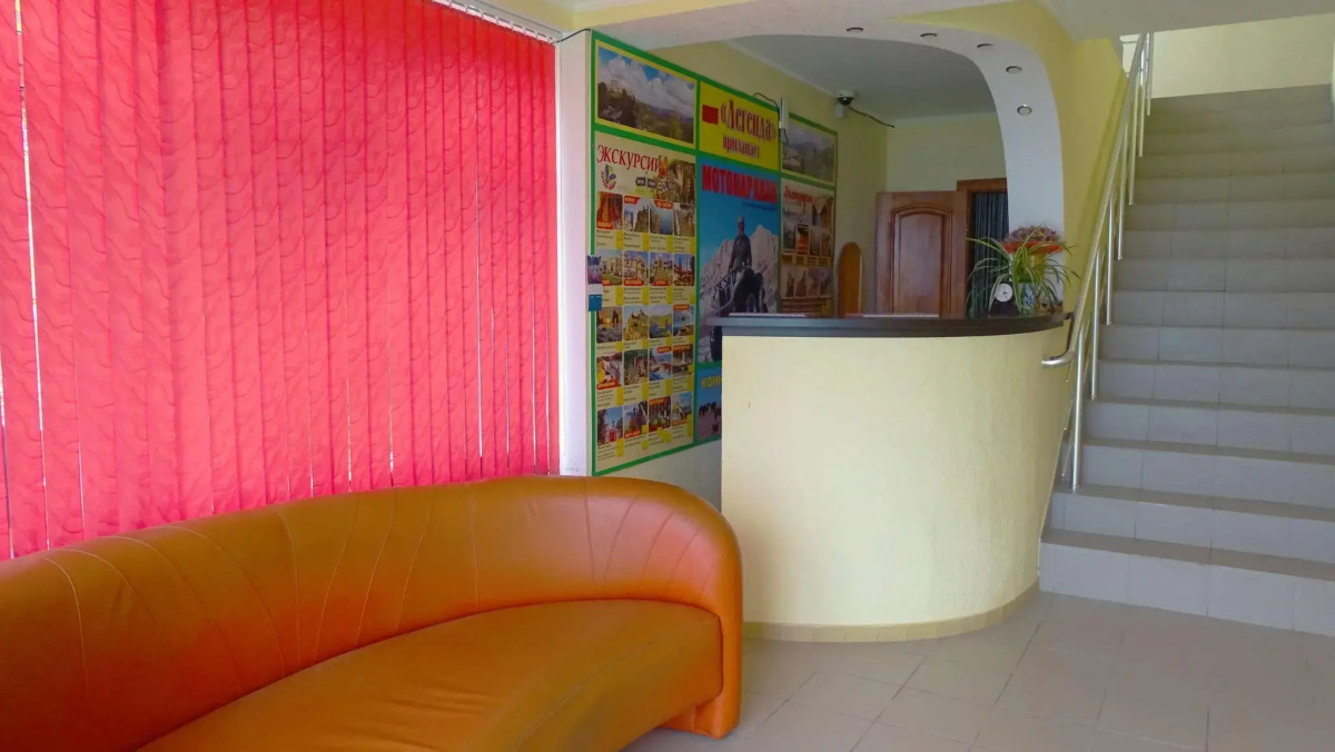 Legenda gostinitsa (Alushta)