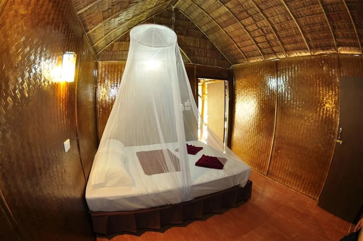 Phi Phi Hill Bamboo Bungalow