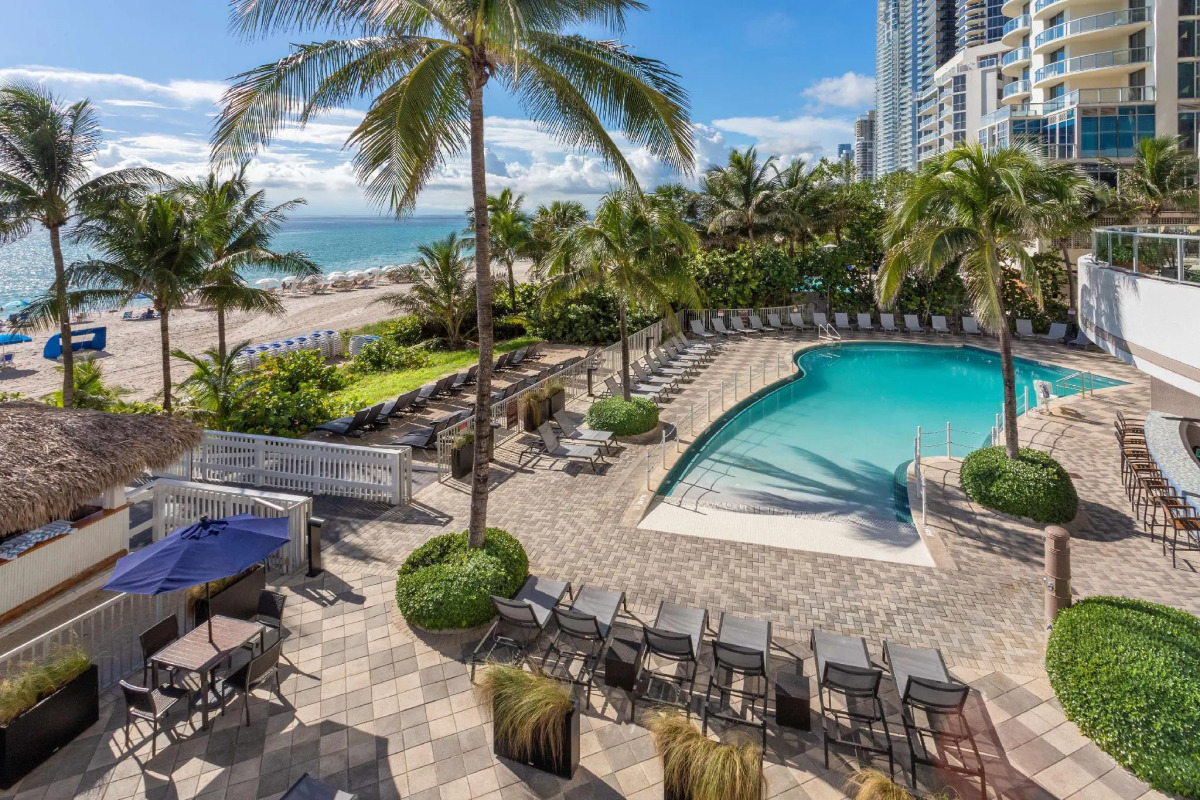 DoubleTree Resort & Spa by Hilton Ocean Point-N. Miami Beach