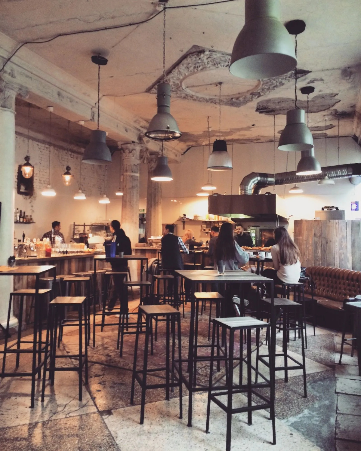 Hostel B&B&B&B&B - Adult Only