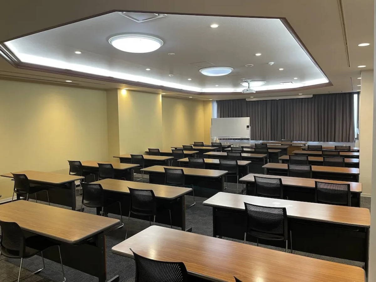 Tosei Hotel & Seminar Makuhari