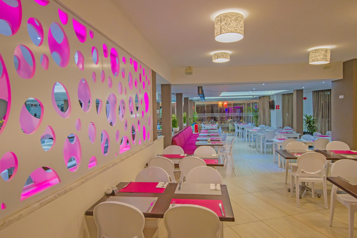 New Famagusta Hotel&Suites