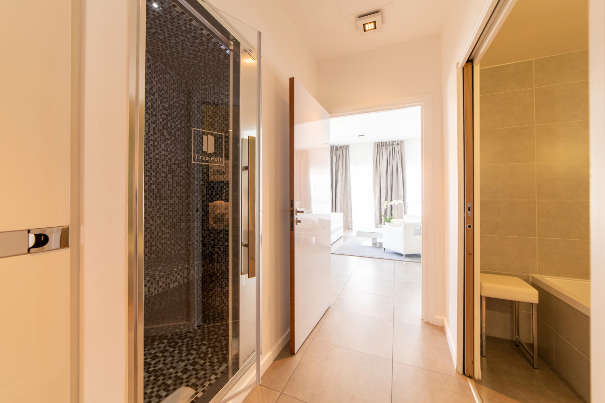 Kube Hotel Saint-Tropez