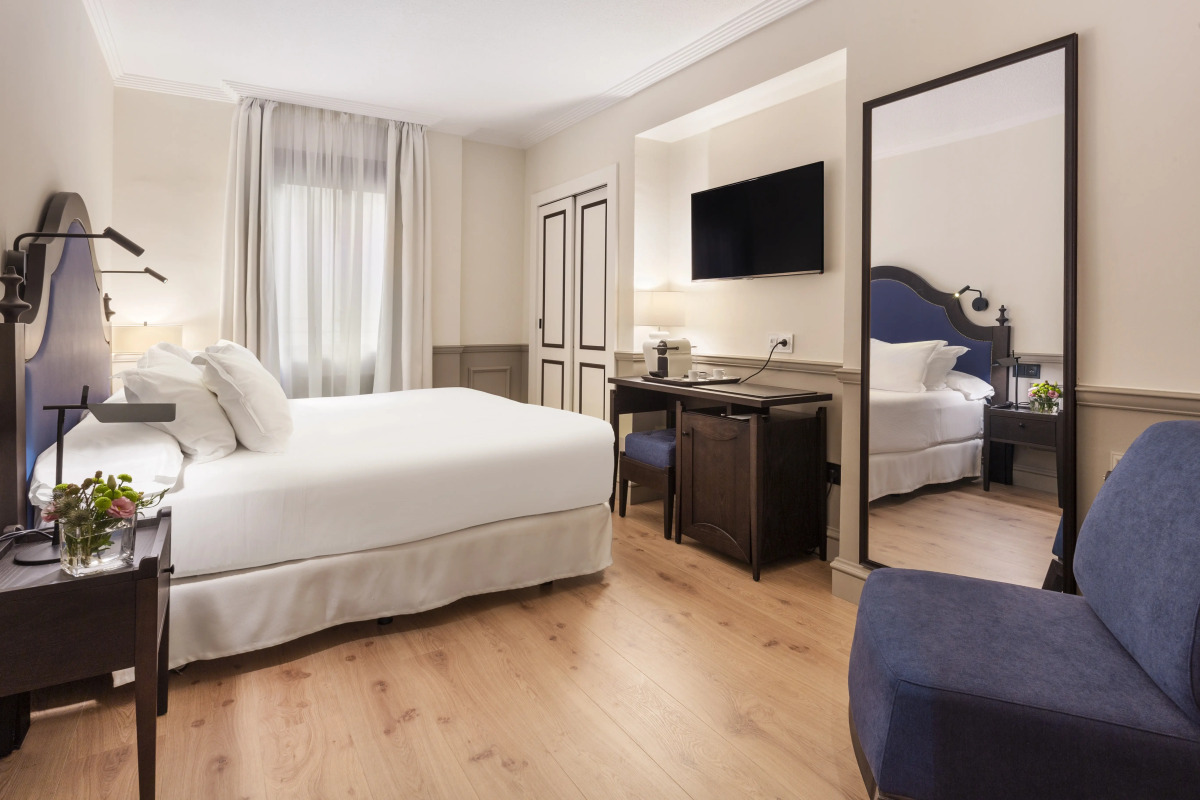 H10 Corregidor Boutique Hotel