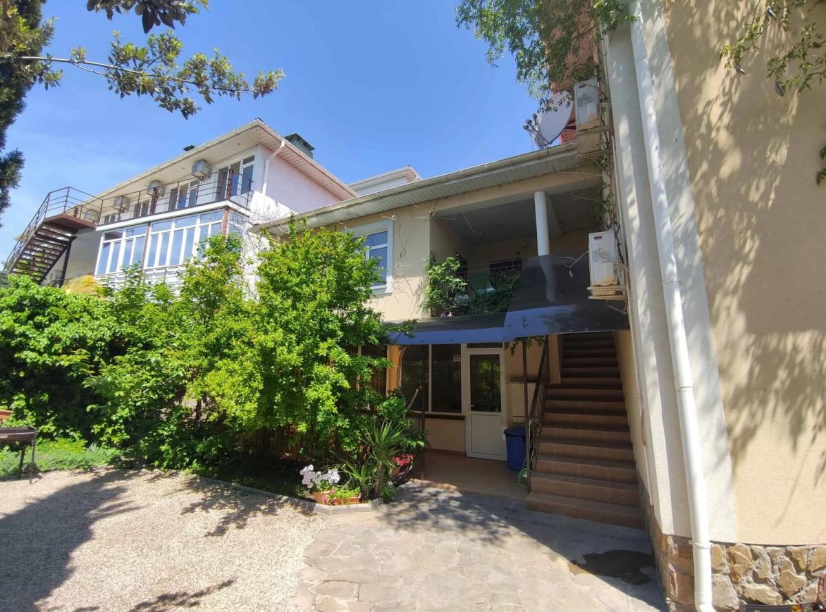 Баттерфляй (Судак)