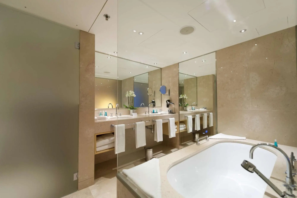 Steigenberger Airport Hotel Amsterdam Hotel